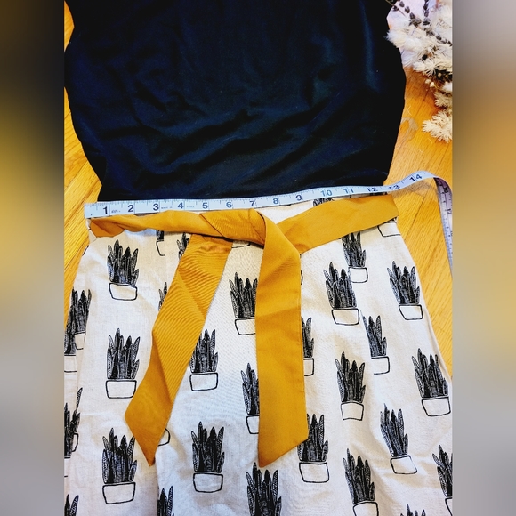 Cokluch Onzuka Straight Black, Cream Printed Sustainable Midi Dress, XS. HP! - Picture 9 of 13